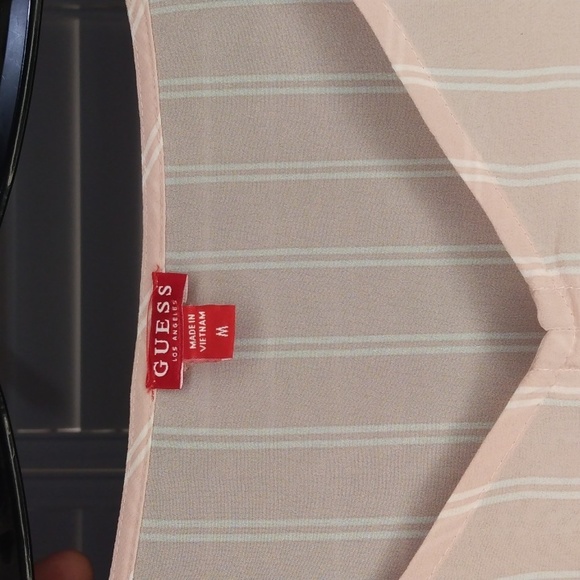 Women's Guess Sheer Blouse - Picture 4 of 4